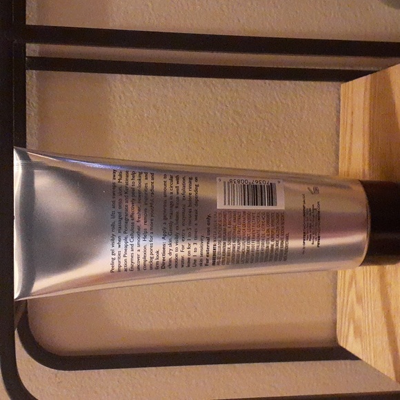 Firm X peeling gel 6.8 fl. oz. for cleaner firmer looking skin. - Picture 3 of 4